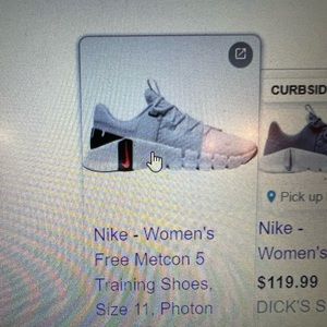 Women’s size 7 Nike Metcon 5 Training Shoes. Worn once.